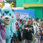 Wali Kota Bogor, Bima Arya dalam rangkaian Local Pride Festival di Kelurahan Tanah Baru, Kecamatan Bogor Utara, Kota Bogor. (Yudha Prananda / Jabar Ekspres)