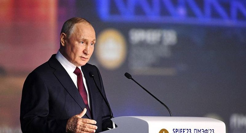 Putin Confirms BRICS has Reduced Transactions with US Dollars