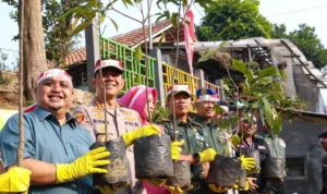 Dorong Pelestarian Lingkungan, Ketua DPRD Kota Bogor Apresiasi Langkah Polri Lakukan Penghijauan