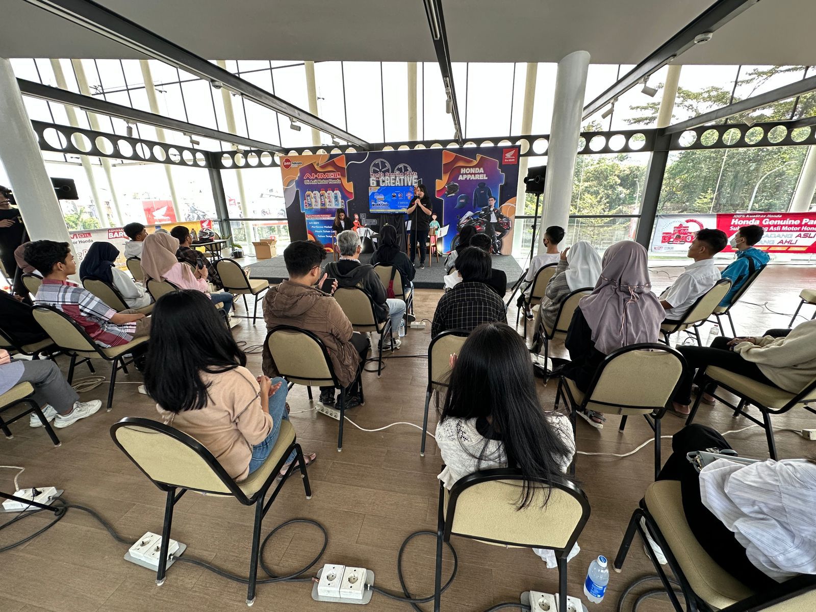 Sineas Muda Jawa Barat Dibekali Ilmu di HGP 6th Creative TIKTOK  Video Workshop – be Genuine!  