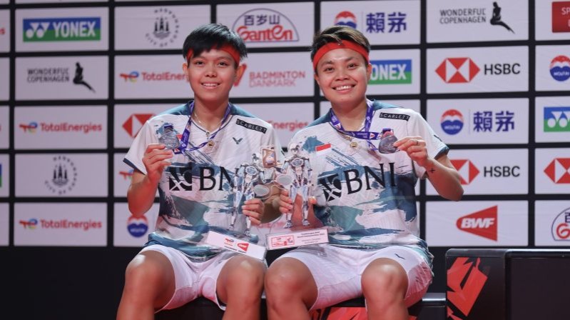 World Championship Medal Brings Apri/Fadia Back into The Top 10 List