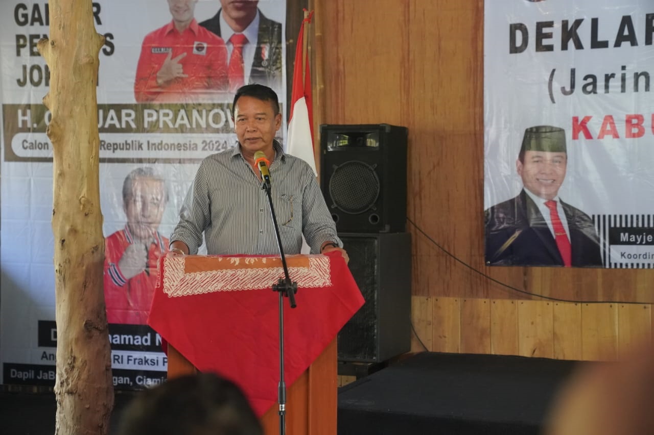 Koordinator Nasional Jaringan Rakyat Untuk Ganjar (JURAGAN) Mayjen TNI (p) TB Hasanuddin menghadiri Roadshow Deklarasi Relawan Juragan di Pangandaran, Jawa Barat, Rabu (2/8).