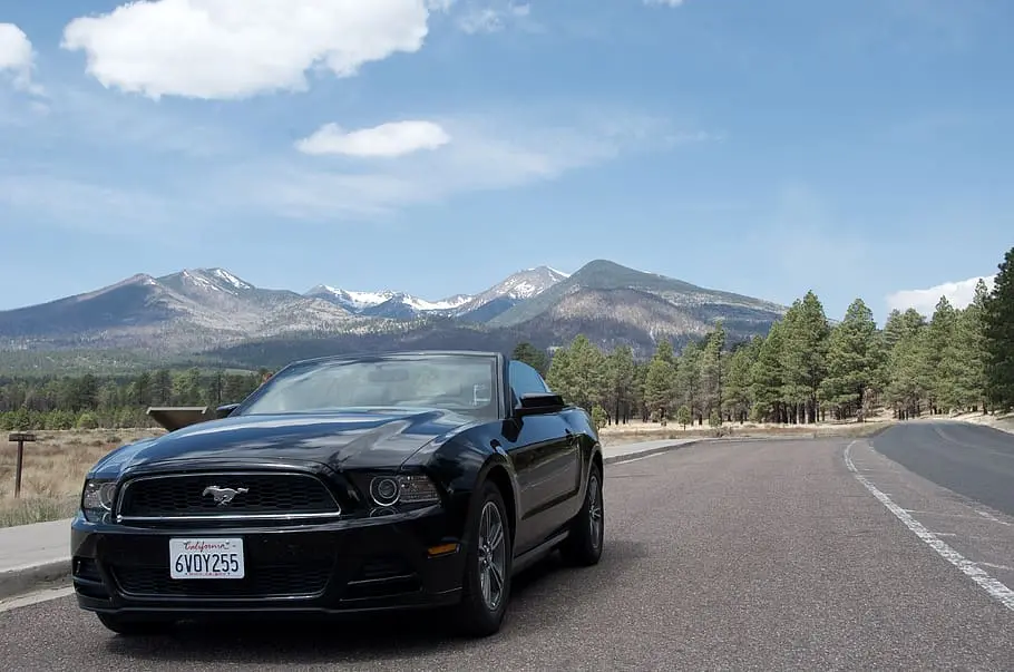 Ford Mustang, Mobil Legendaris yang Layak Mendapatkan Tempat di Garasi Anda!
