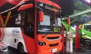 Hino Presents Two New Vehicles at GIIAS 2023
