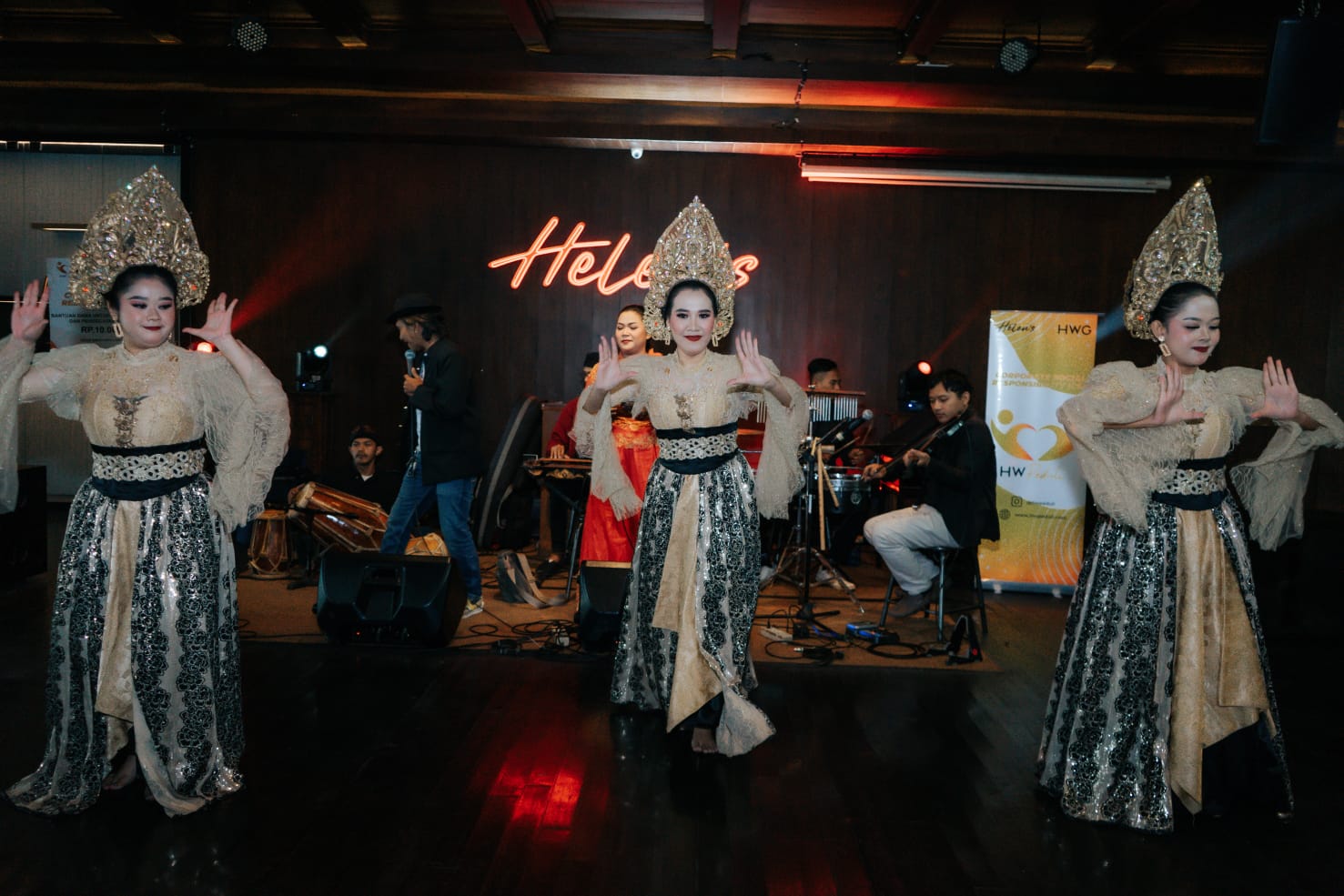 HW Peduli Kunjungi Bandung, Adakan Kegiatan Berbagi Hingga Pentas Seni Budaya