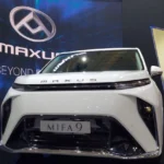 Mobil MPV premium maxus mifa 9