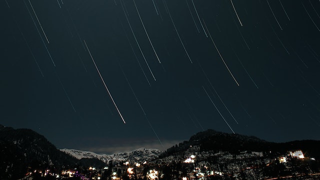 ILUSTRASI Cara Melihat Fenomena Hujan Meteor Perseid/ Pexels/garvit jagga