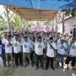 Para nelayan Tasikmalaya mendeklarasikan diri dengan mendukung bakal calon presiden (Bacapres) Ganjar Pranowo tepatnya di Dusun Sukamenak, Desa Cimanuk, Kabupaten Tasikmalaya, Jawa Barat.