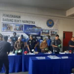 BNNP Jabar memusnahkan sabu lebih dari 8 kilogram dengan mengunakan alat insinerator dan dilarutkan dengan cairan kimia di kantor BNNP Jawa Barat, Selasa 26 September 2023.