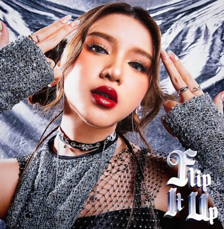 Single Terbaru Tiara Andini “Flip It Up“ dengan K-Pop Vibes