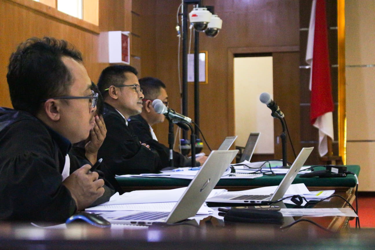 Ist. JPU KPK saat mencecar beberapa Pertanyaan kepada saksi Kasus suap proyek Bandung Smart City. Foto Pandu Jabar Ekspres.