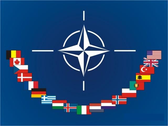 NATO Berada di Ambang Keruntuhan Akibat Perpecahan dalam Politik AS dan Krisis Ukraina