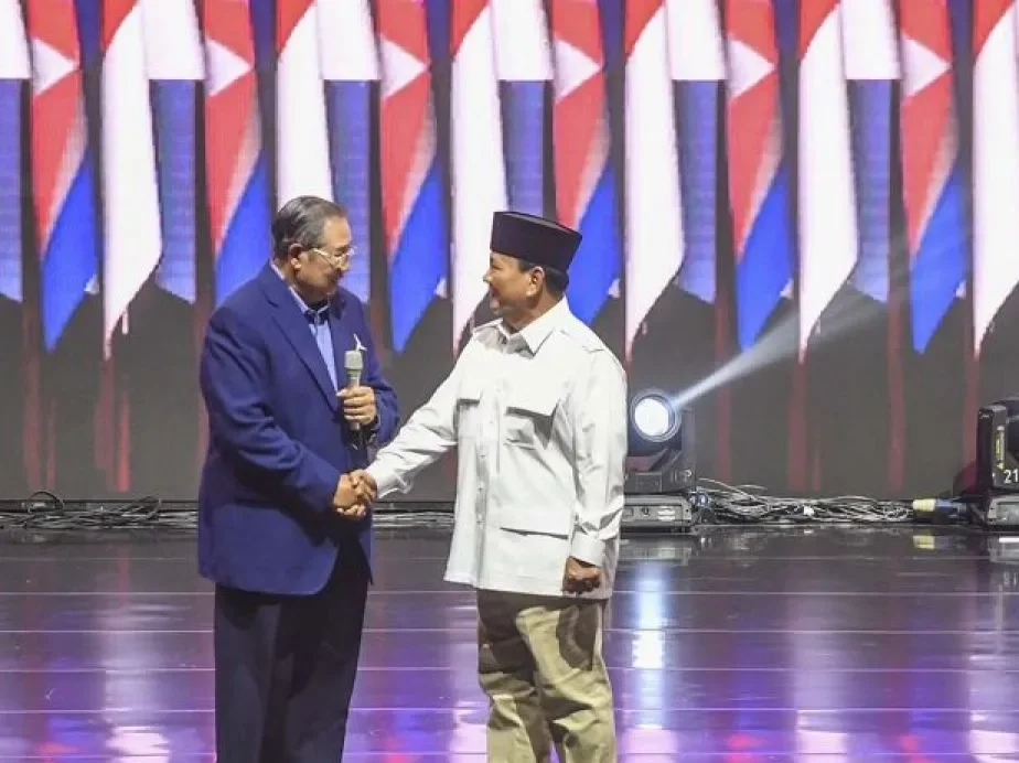Ketua Majelis Tinggi Partai Demokrat Susilo Bambang Yudhoyono (SBY) resmi mendukung bakal Capres Prabowo Subianto. ANTARA/Galih Pradipta.