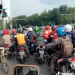 Viral Culture Shock Di Lampu Merah Bandung