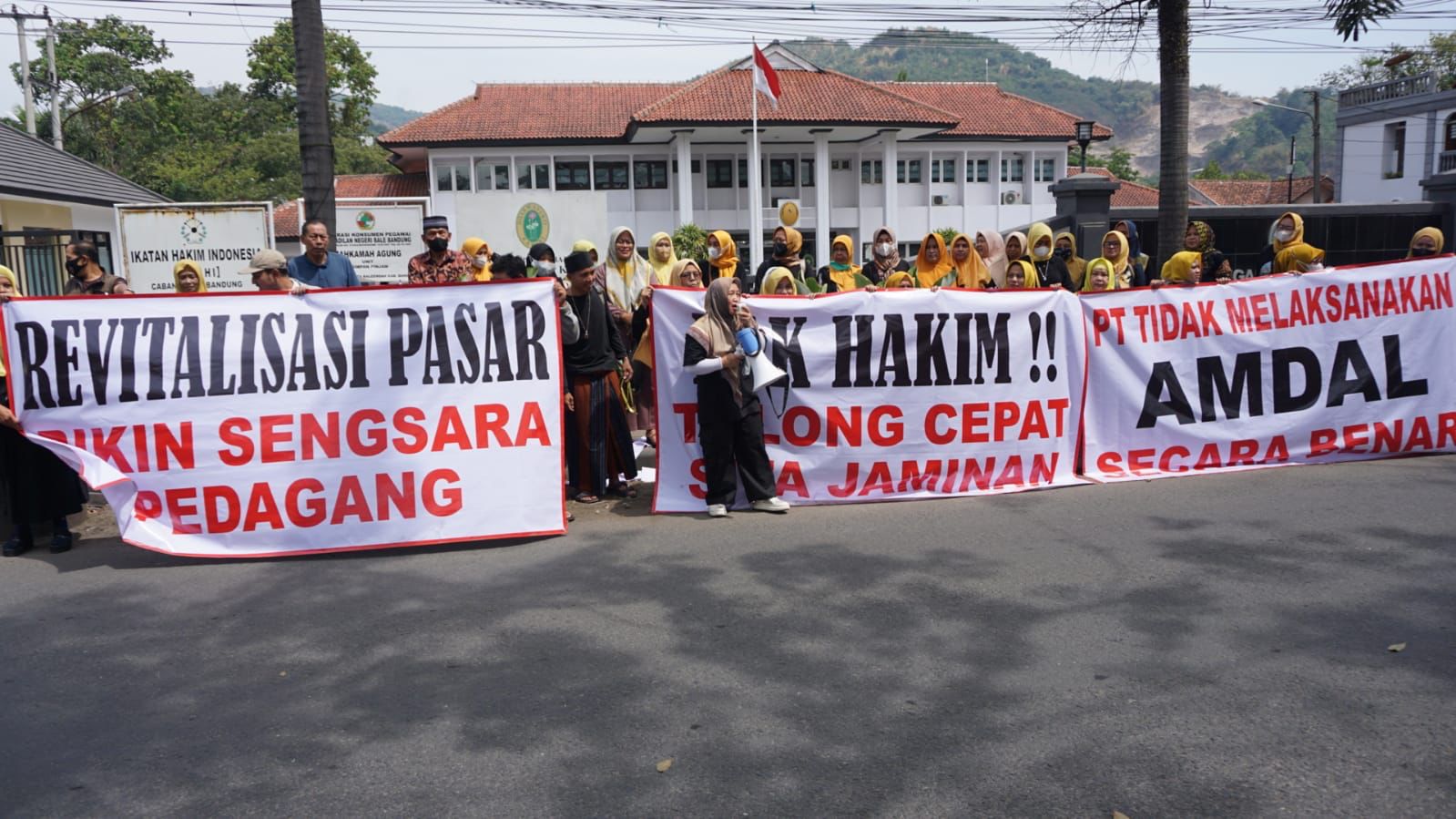Pedagang Pasar Banjaran Buat Gugatan ke PN Bale Bandung Terkait Revitalisasi Pasar