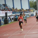 Keseruan perlombaan estafet 4x100 meter putra dalam Energen Champion SAC Indonesia 2022 West Java Qualifiers, pada 21 November 2022. Dok. Istimewa.