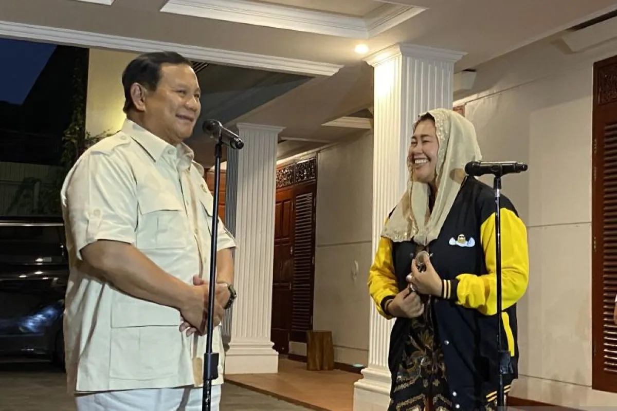 Putri Gus Dur, Yenny Wahid ungkap harapannya terkait kriteria bakal Cawapres Prabowo Subianto yang akan maju pada Pilpres 2024. ANTARA/Fath Putra Mulya.