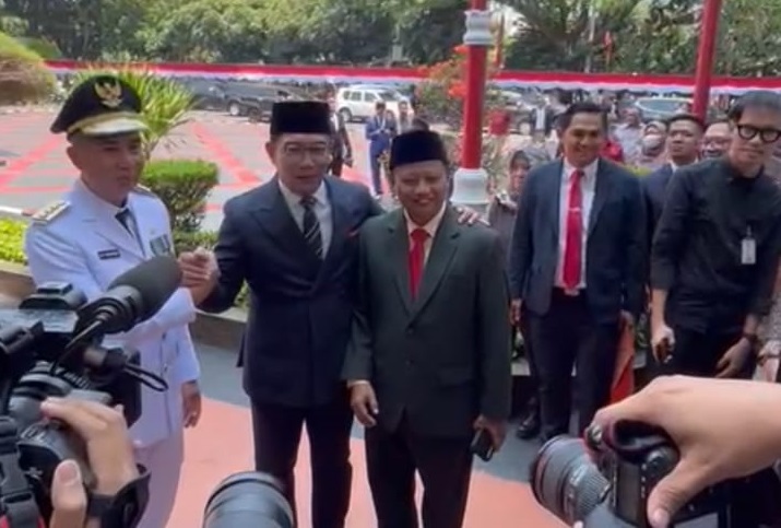 Setelah dilantik sebagai PJ Gubernur Jawa Barat Bey Triadi Machmudin memberikan tanggapan mengenai pekerjaan yang akan dilakukan nanti.