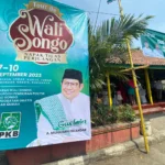 Spanduk selamat datang untuk Gus Muhaimin (Cak Imin) di posko kesehatan gratis di Komplek Makam Sunan Gunung Jati, Kecamatan Gunung Jati, Kabupaten Cirebon. (Jabar Ekspres/Ayu Lestari)