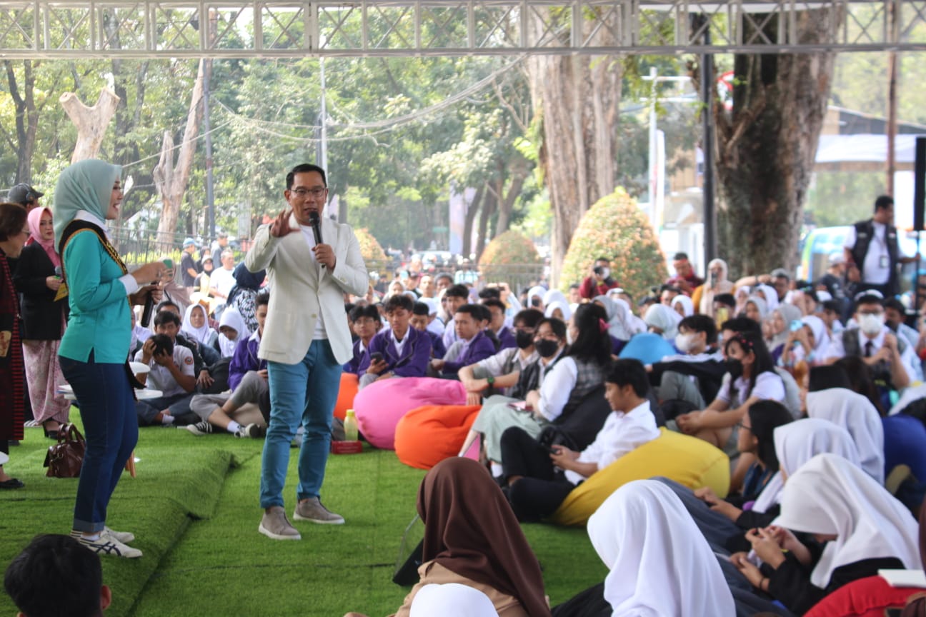 Scholarship dan Career Talkshow WJP Day 23 Disambut Antusias