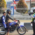 Polres Sukabumi Kota saat melakukan penindakan dengan Electronic Traffic Law Enforcement (ETLE) pada Selasa, 5 September 2023.