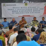Reses dihadiri Ketua DPRD Kabupaten Bogor Rudy Susmanto (Gerindra), Agus Salim (Gerindra), Kukuh Sriwidodo (Gerindra), Ade Sanjaya (Demokrat) dan Arif Abdi (PAN). Foto: Sandika / Jabar Ekspres