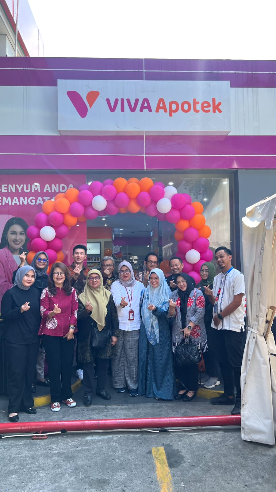 Buka Cabang di Bandung, Viva Apotek Dekatkan Diri Dengan Konsumen
