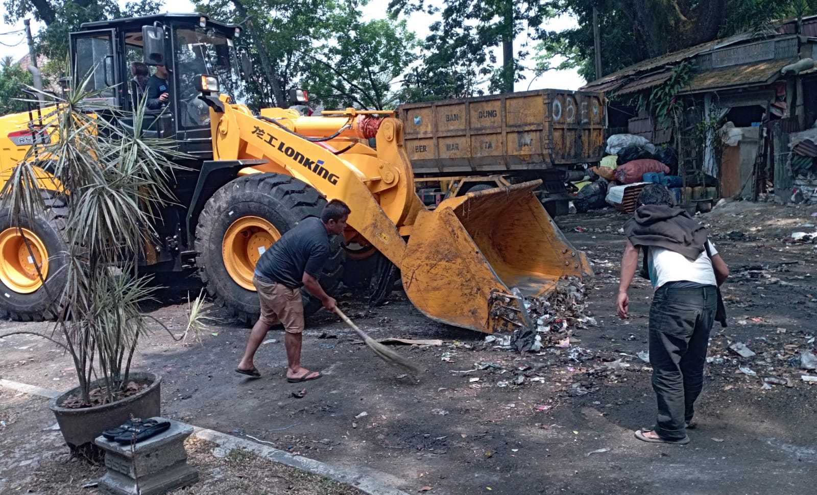 Ist. Pemprov Jabar potensi perpanjangan masa darurat sampah di Bandung Raya. Foto. Sandi Nugraha