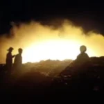 Potongan video unggahan damkar_kotacirebon TPA Kopi Luhur Cirebon kembali terbakar. (Tangkapan layar Instagram damkar_kotacirebon)
