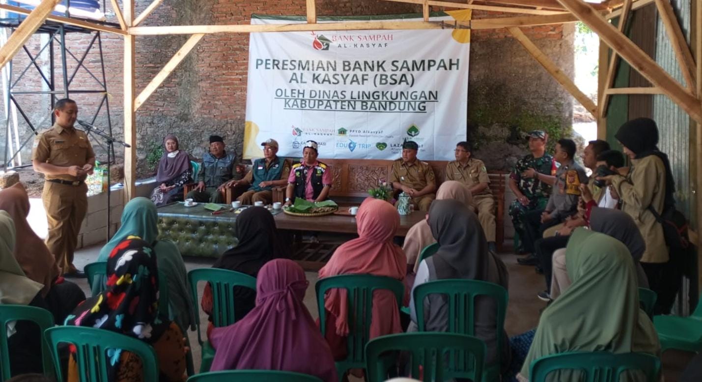 Sebut Kondisi Sarimukti Masih Bermasalah, Kadis DLH Kabupaten Bandung Nilai Bank Sampah Bisa Jadi Solusi