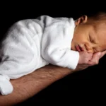 Agar Terhindar dari Infeksi, Ini Cara Merawat Tali Pusar Bayi Baru Lahir Menurut Dokter