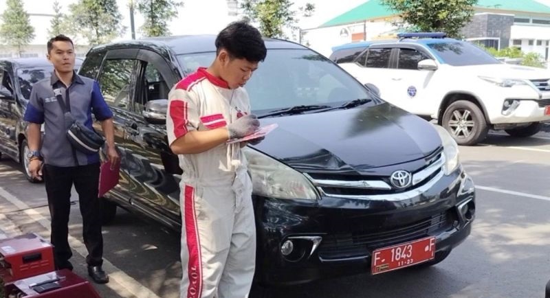 Puluhan Mobil Plat Merah di Bogor Tercatat Tidak Lulus Uji Emisi!