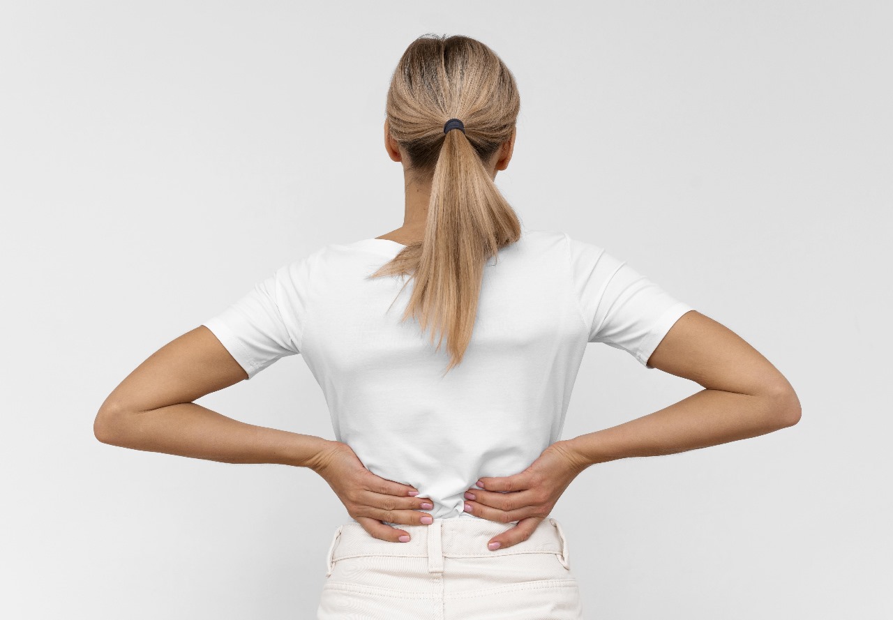 8 Bahaya Postur Punggung Yang Bongkok Bagi Kesehatan Tubuh!