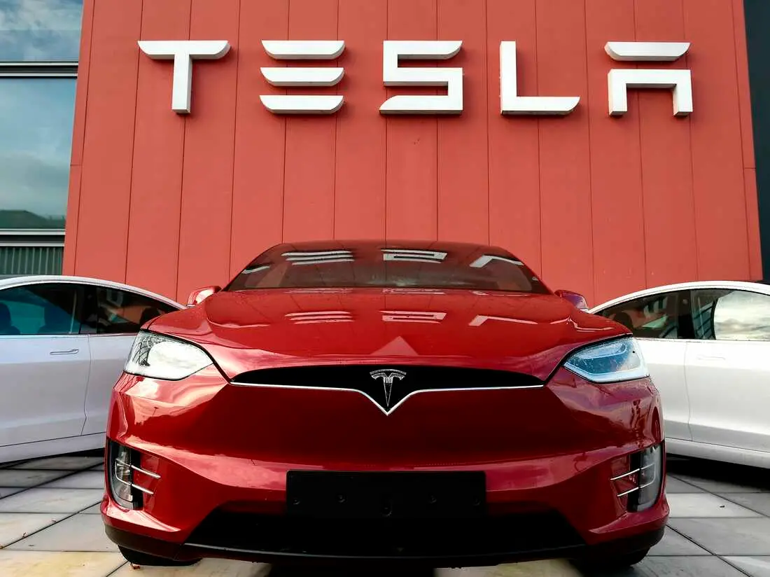 Pelanggan Setia Tesla Bisa Kunjungi Pabrik Pembuatan Tesla (Istimewa)