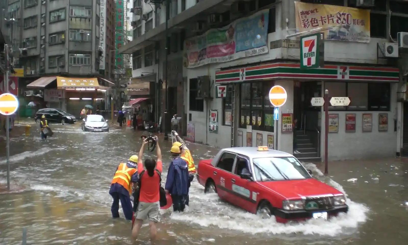 Hong Kong Diguyur Hujan Deras dan Banjir, Peristiwa yang Belum Pernah Terjadi dalam 140 Tahun Terakhir