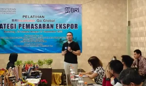 BRI bekerja sama dengan Kemendag memberikan pelatihan kepada UMKM di walayah Bandung Raya agar bisa naik kelas dan Go Global.