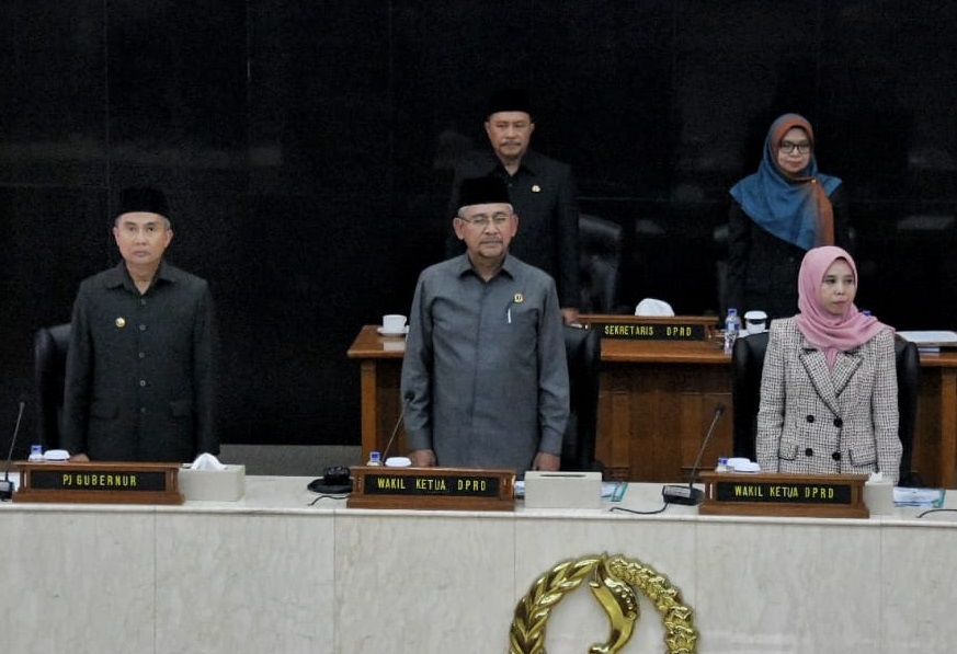 Dalam komposisi rancangan APBD 2024 Jawa Barat, Pemerintah Daerah Provinsi Jawa Barat akan membayar kewajiban utang Rp 566,806 miliar.