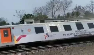Detik-detik Kecelakaan Kereta di Kulon Progo. (tangkapan layar video X @merapi uncover)