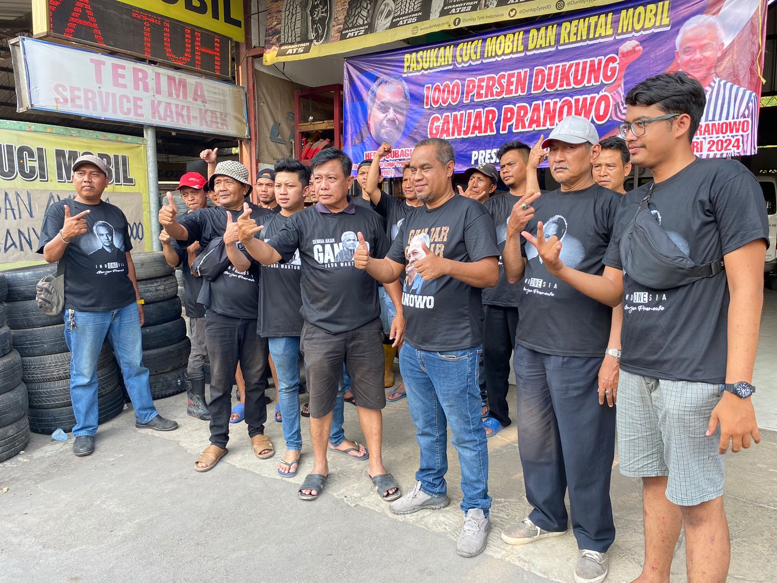 Komunitas Pengusaha Cuci dan Rental Mobil di Cirebon Deklarasi Dukung Ganjar Pranowo Jadi Bacapres