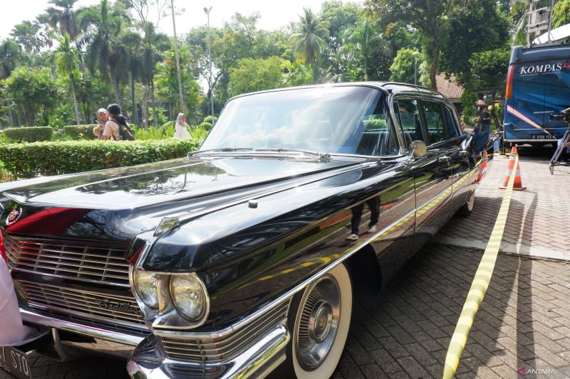 Inilah Fakta Mobil Dinas Presiden Soekarno yang Digunakan Ganjar/Mahfud untuk Daftar ke KPU Hari ini