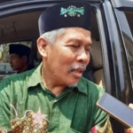 Ketua Pengurus Wilayah Nahdlatul Ulama (PWNU) Jawa Timur KH Marzuqi Mustamar menegaskan kehalalan minuman Yakult dan terhindar dari bahan karmin.