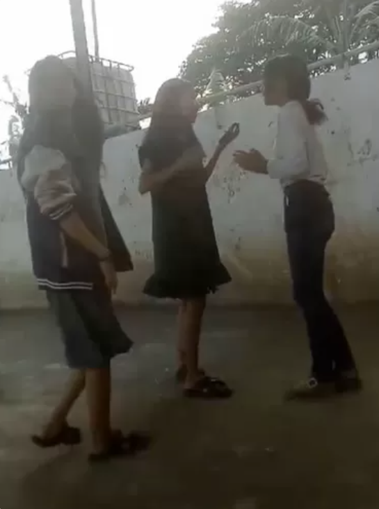 Potongan video perundungan Siswi SMP di Bandung