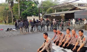 Polisi Kawal Aksi Unras Mahasiswa di Bogor dengan Humanis, Demonstran Membubarkan Diri