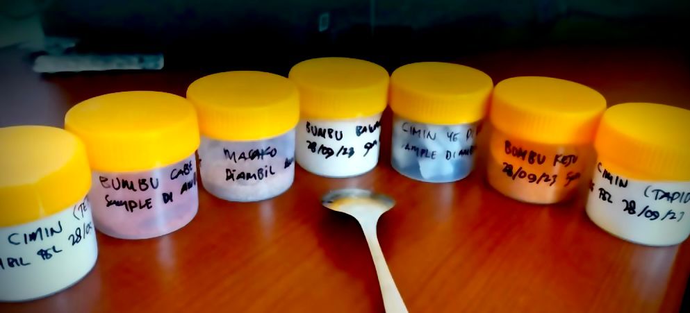 7 sampel bahan baku yang diolah menjadi Cimin, 3 diantaranya mengandung bakteri Bacillus Cereus. Jumat (6/10). Foto Jabarekspres