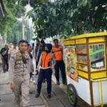 Tim Tangkas Kota Bogor saat menggelar patroli disejumlah kawasan pedestarian di Kota Bogor. (Yudha Prananda / Jabar Ekspres)