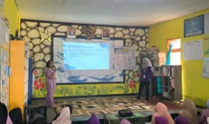 FKG Unjani Gelar Pengmas di Sekolah Lansia Cempak Tani Mulya