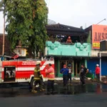 Kebakaran Salon di Kabupaten Sumedang Makan Kerugian Rp500 Juta