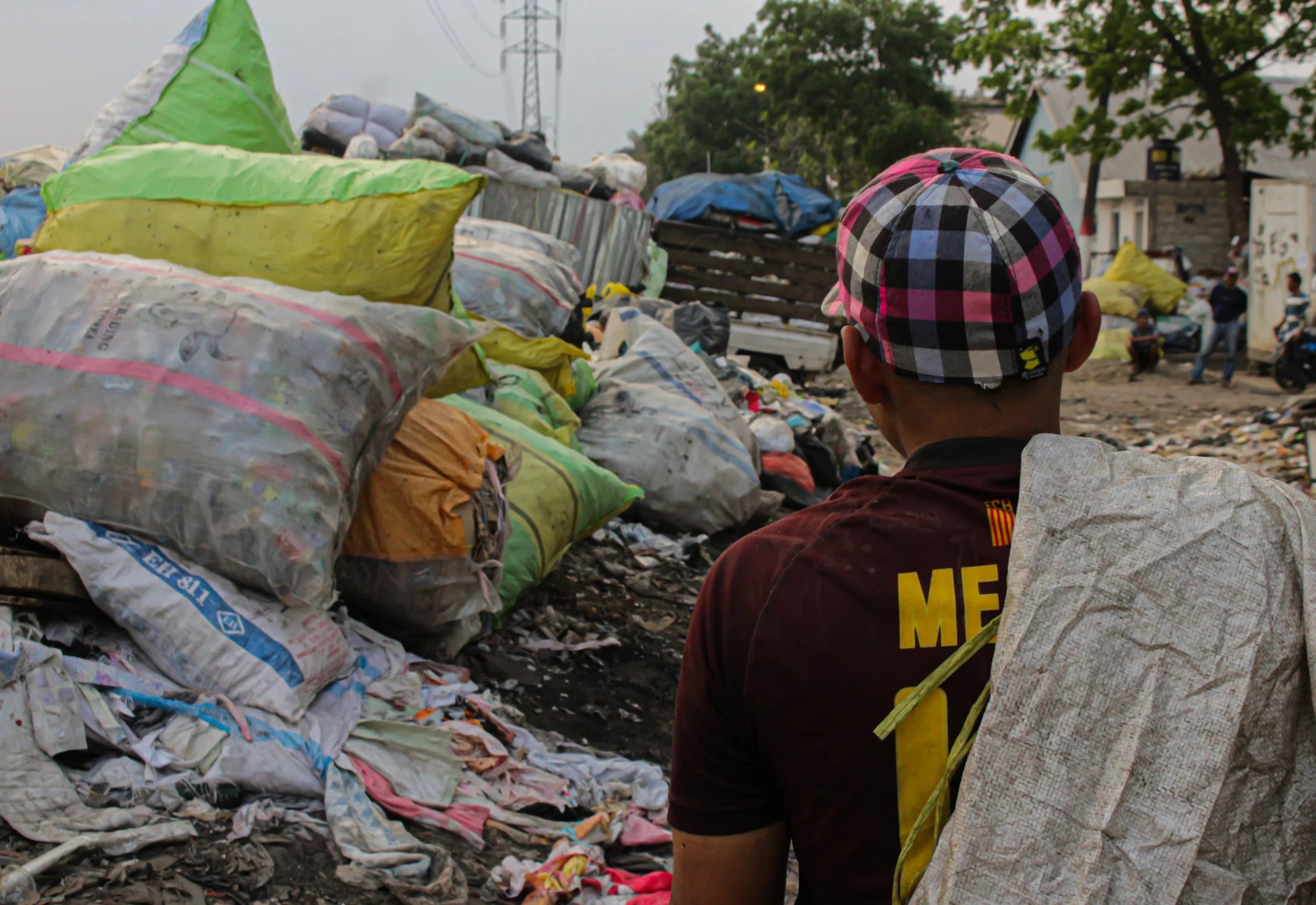 Sampah Pasar Semakin Menggunung, Ema Desak Perumda Tangani Tumpukan di Gedebage