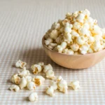 Konsumsi Popcorn Secara Berlebihan? Ketahui Bahayanya Bagi Kesehatan