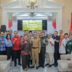 Pemkot bersama parpol peserta pemilu, KPU dan Bawaslu Kota Bogor usai menggelar rapat terpadu di Balai Kota Bogor. (Yudha Prananda / Jabar Ekspres)